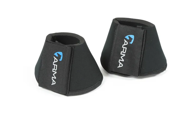 Arma Neoprene Over Reach Boots Black